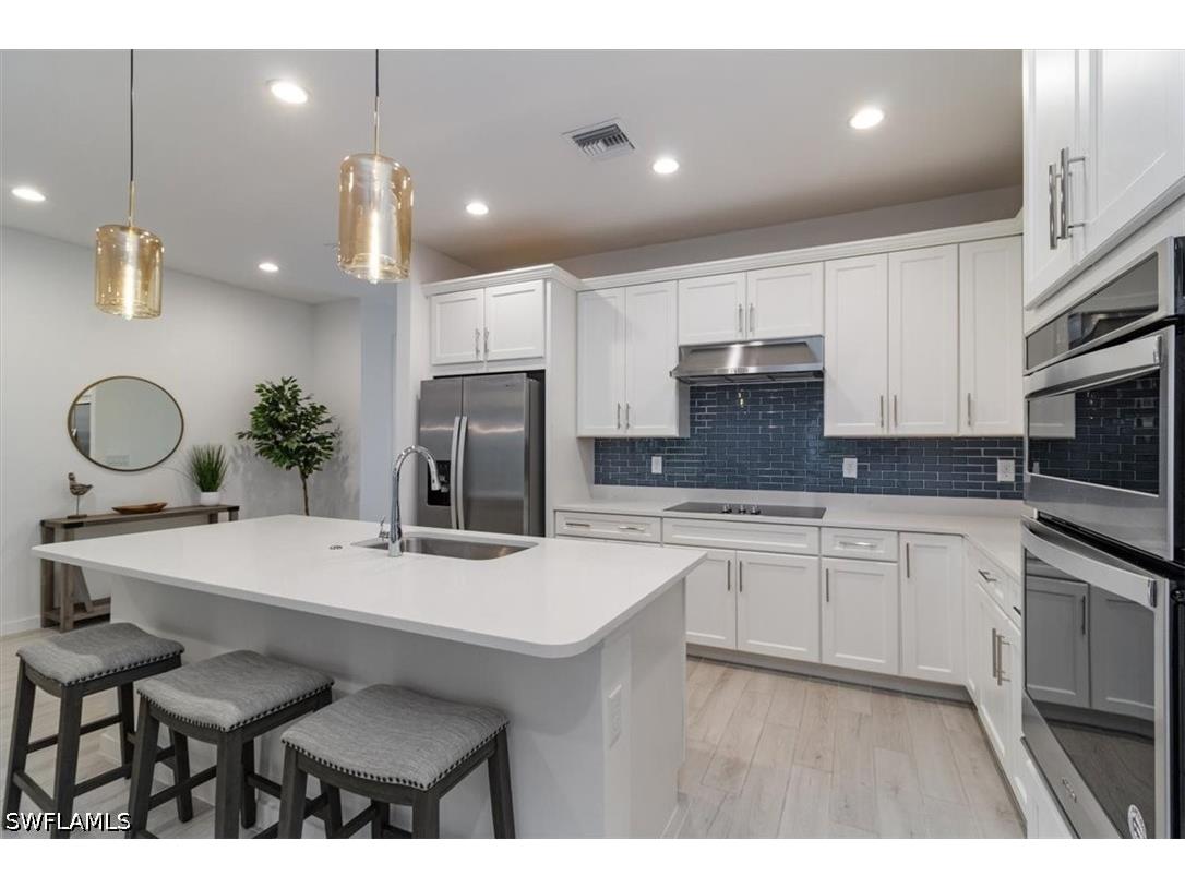 13021 Pembroke Drive Naples FL 34105 226020455 image8