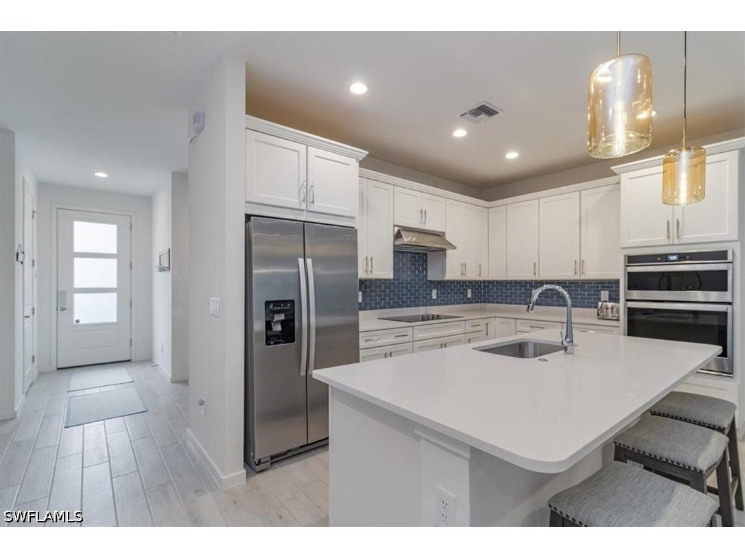 13021 Pembroke Drive Naples FL 34105 226020455 image9