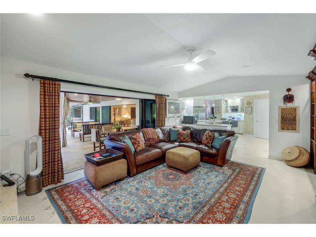 13024 Valewood Drive Naples FL 34119 225080027 image11