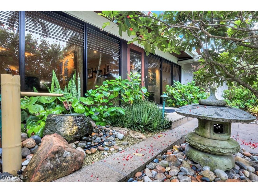 13024 Valewood Drive Naples FL 34119 225080027 image4