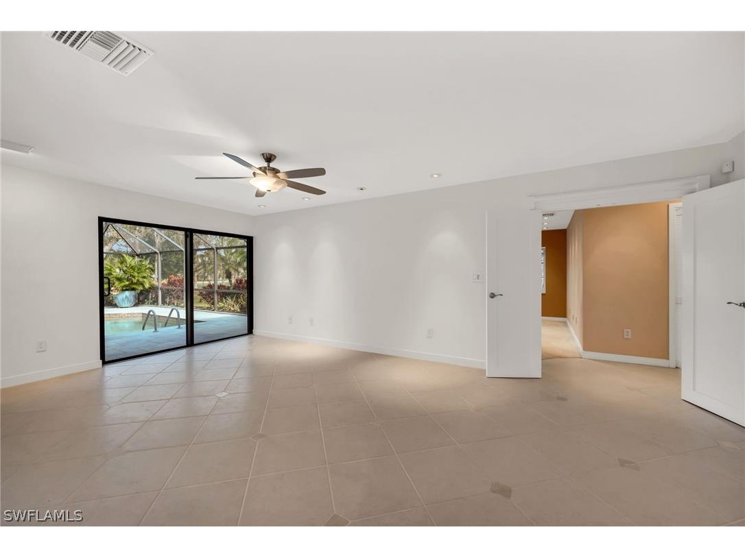 13024 Valewood Drive Naples FL 34119 226012284 image10