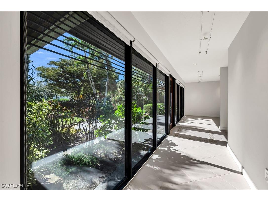 13024 Valewood Drive Naples FL 34119 226012284 image4