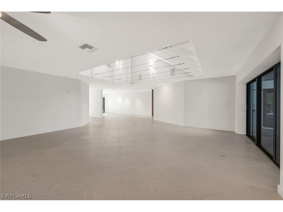 13024 Valewood Drive Naples FL 34119 226012284 image7