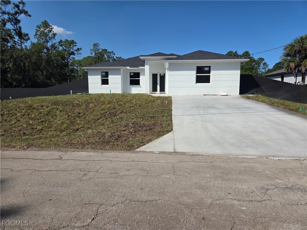 1303 5th Avenue Lehigh Acres FL 33972 2025015964 image1