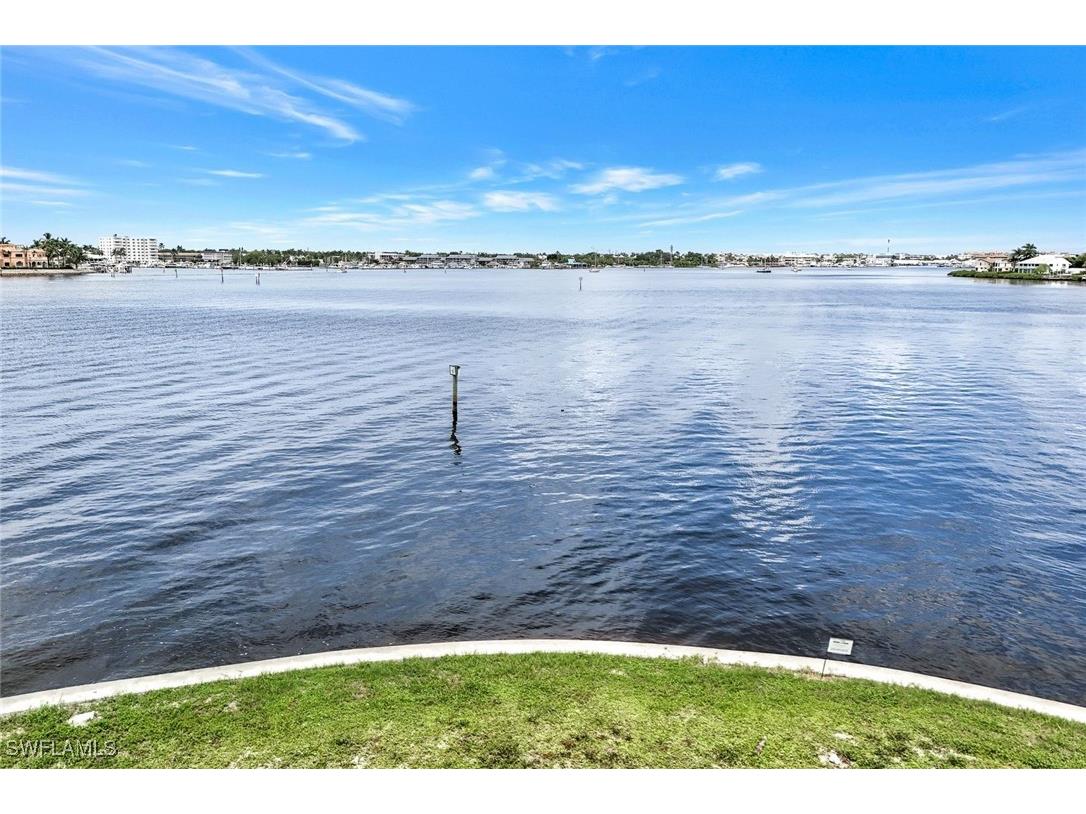 1303 Marlin Drive Naples FL 34102 225065453 image16