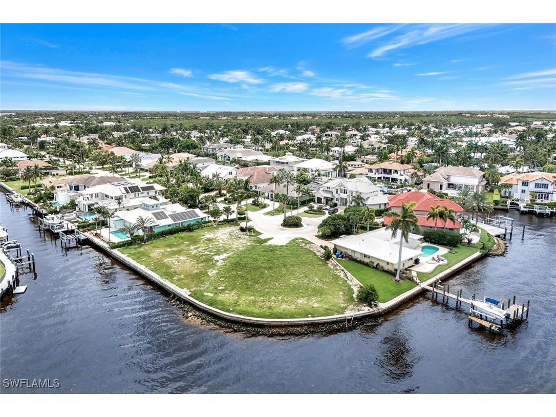 1303 Marlin Drive Naples FL 34102 225065453 image6