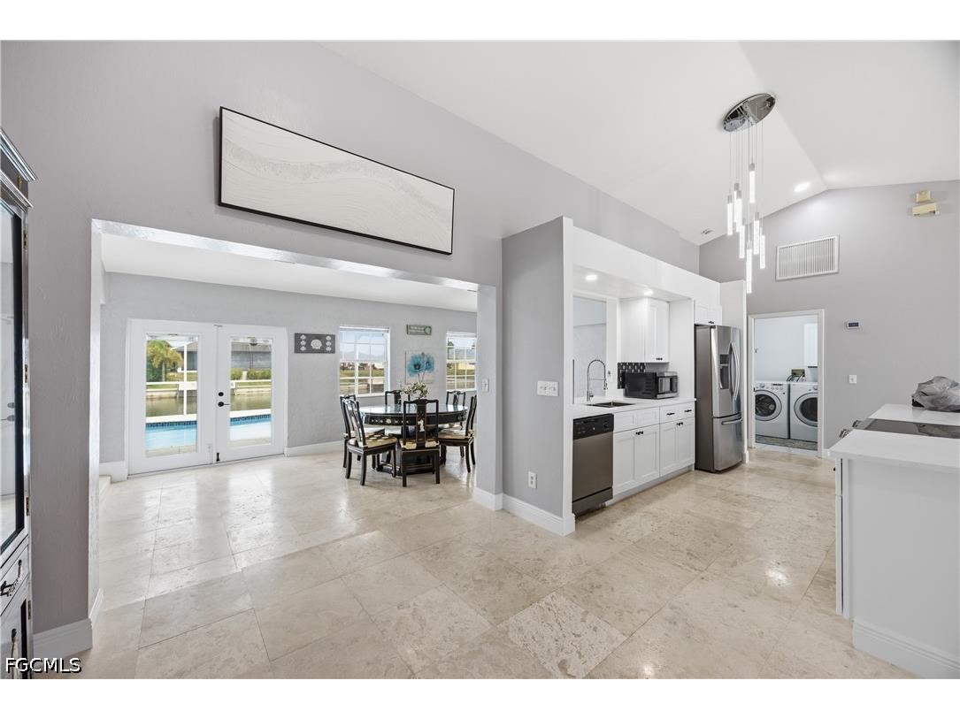 1303 NW 3rd Place Cape Coral FL 33993 2026019000 image11