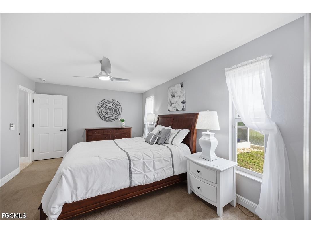 1303 NW 3rd Place Cape Coral FL 33993 2026019000 image15