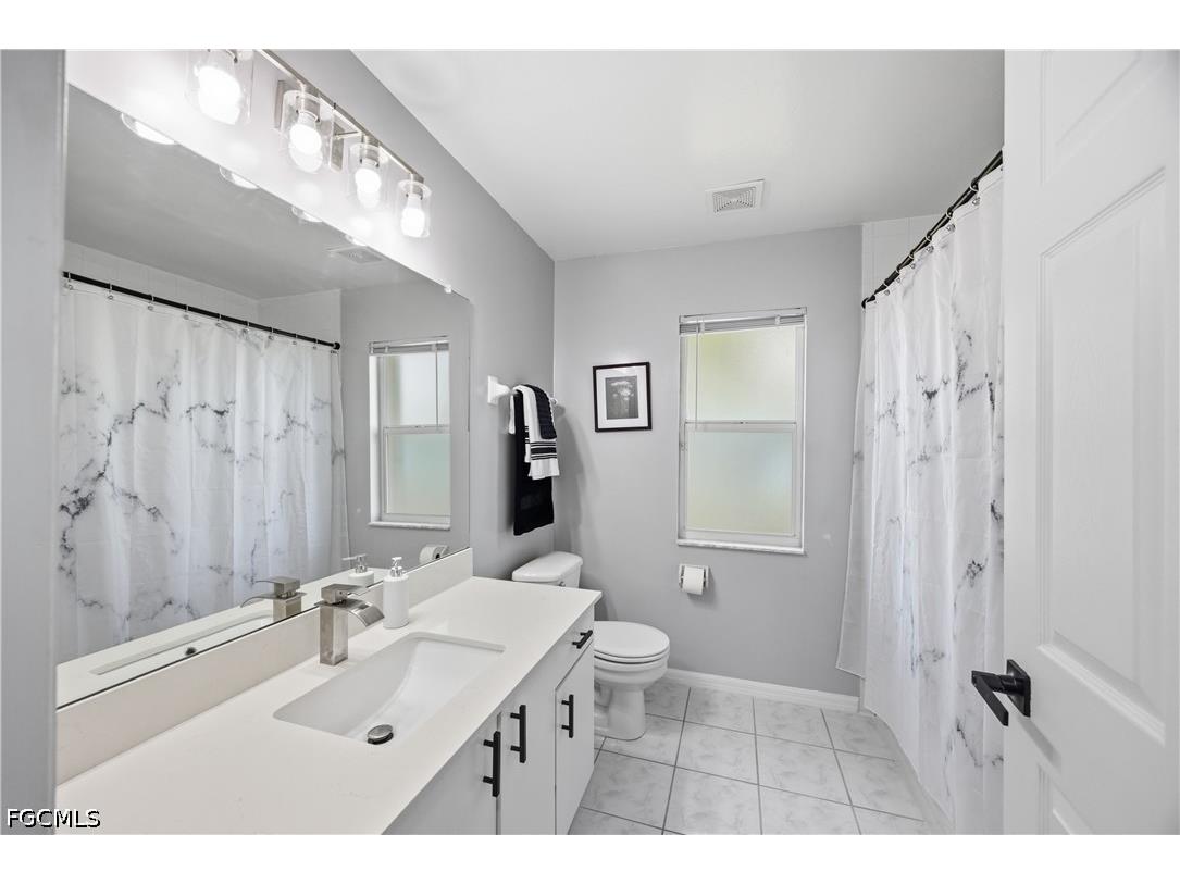 1303 NW 3rd Place Cape Coral FL 33993 2026019000 image22