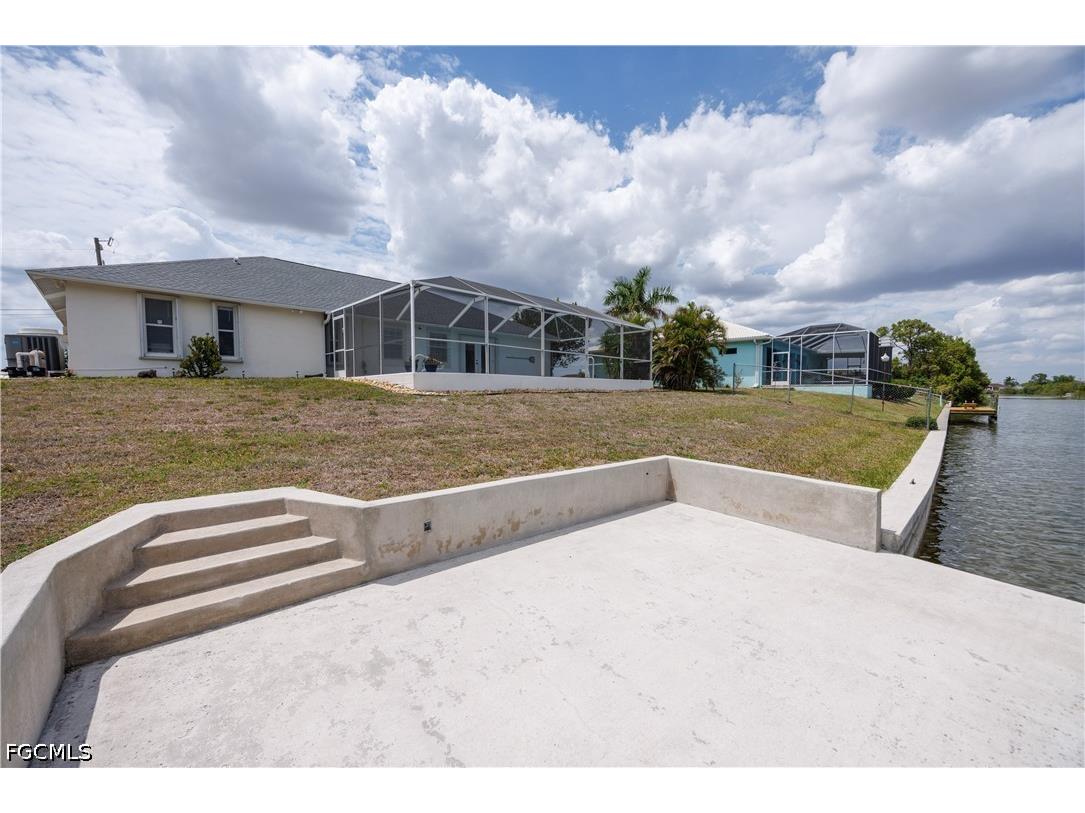 1303 NW 3rd Place Cape Coral FL 33993 2026019000 image27