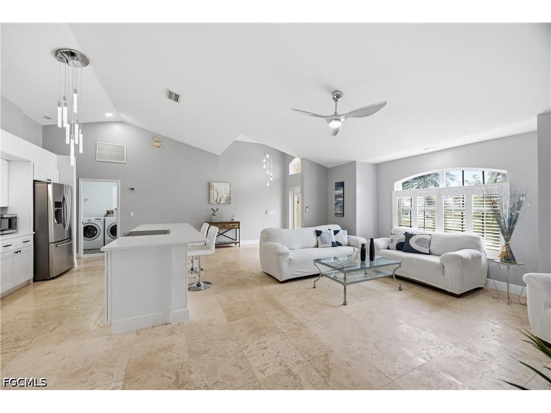 1303 NW 3rd Place Cape Coral FL 33993 2026019000 image9