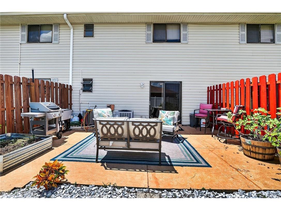 1303 SW 16th Terrace #102 Cape Coral FL 33991 2025004095 image26