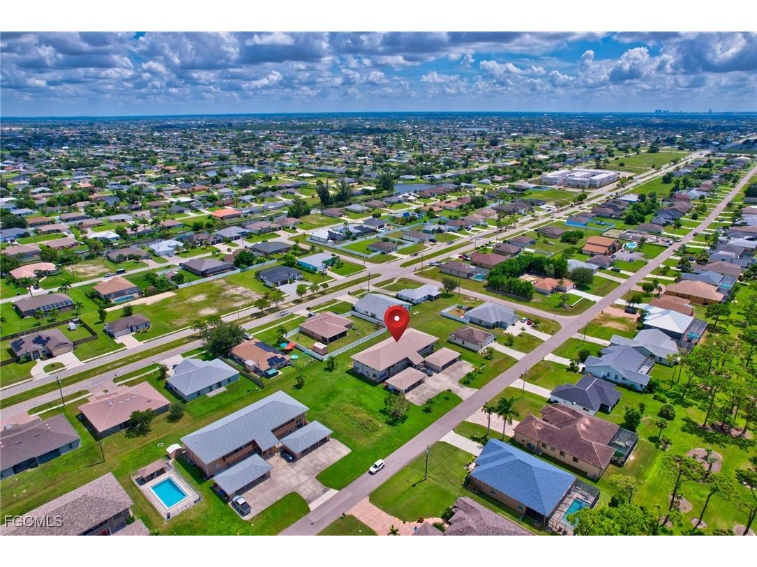 1303 SW 16th Terrace #102 Cape Coral FL 33991 2025004095 image32