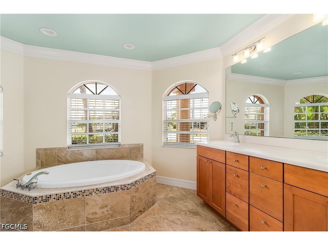 1303 SW 43rd Lane Cape Coral FL 33914 2026029021 image11