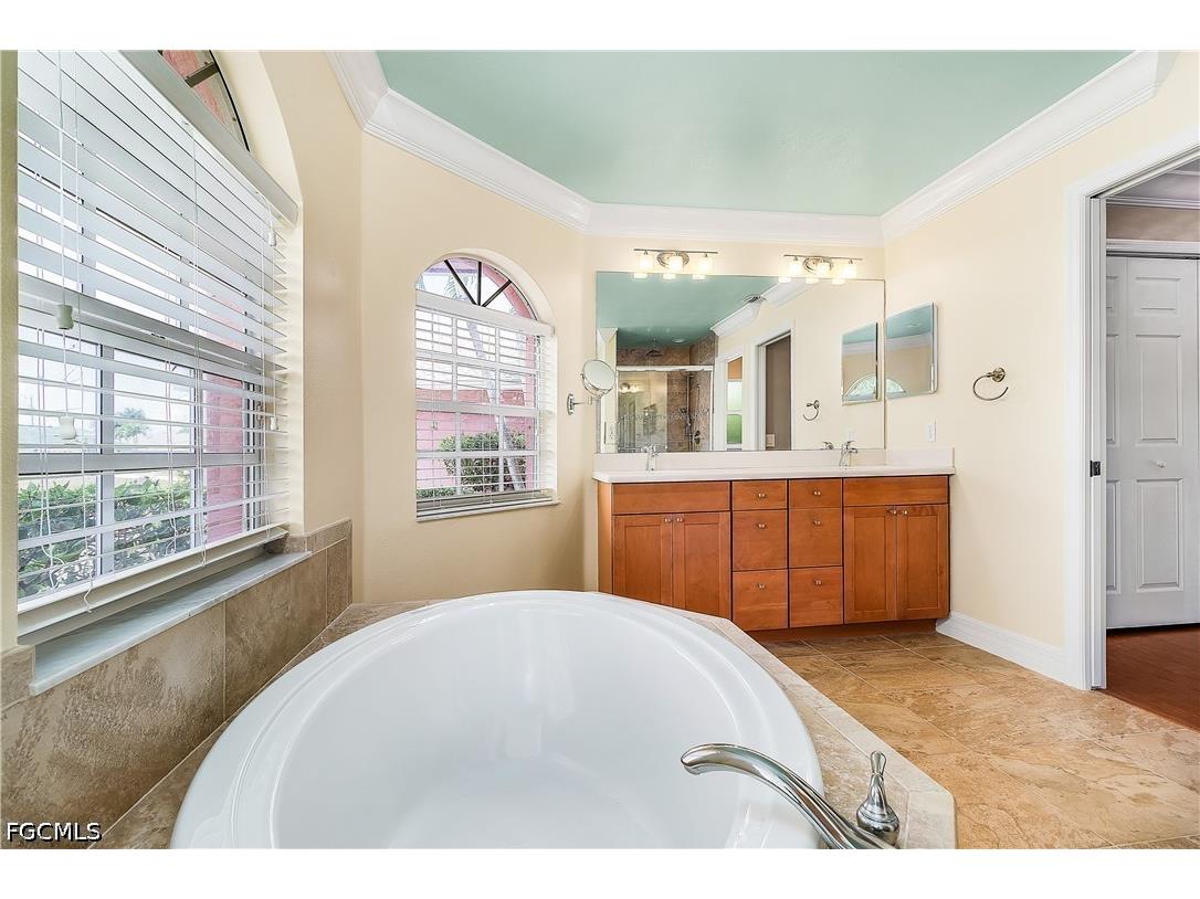 1303 SW 43rd Lane Cape Coral FL 33914 2026029021 image12