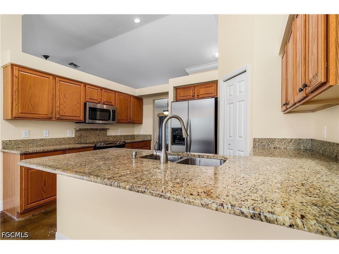 1303 SW 43rd Lane Cape Coral FL 33914 2026029021 image4