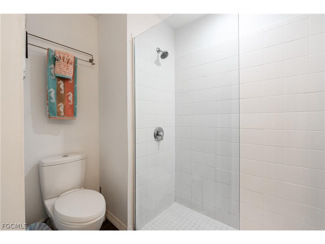 1303 SW 8th Court Cape Coral FL 33991 2026008203 image18