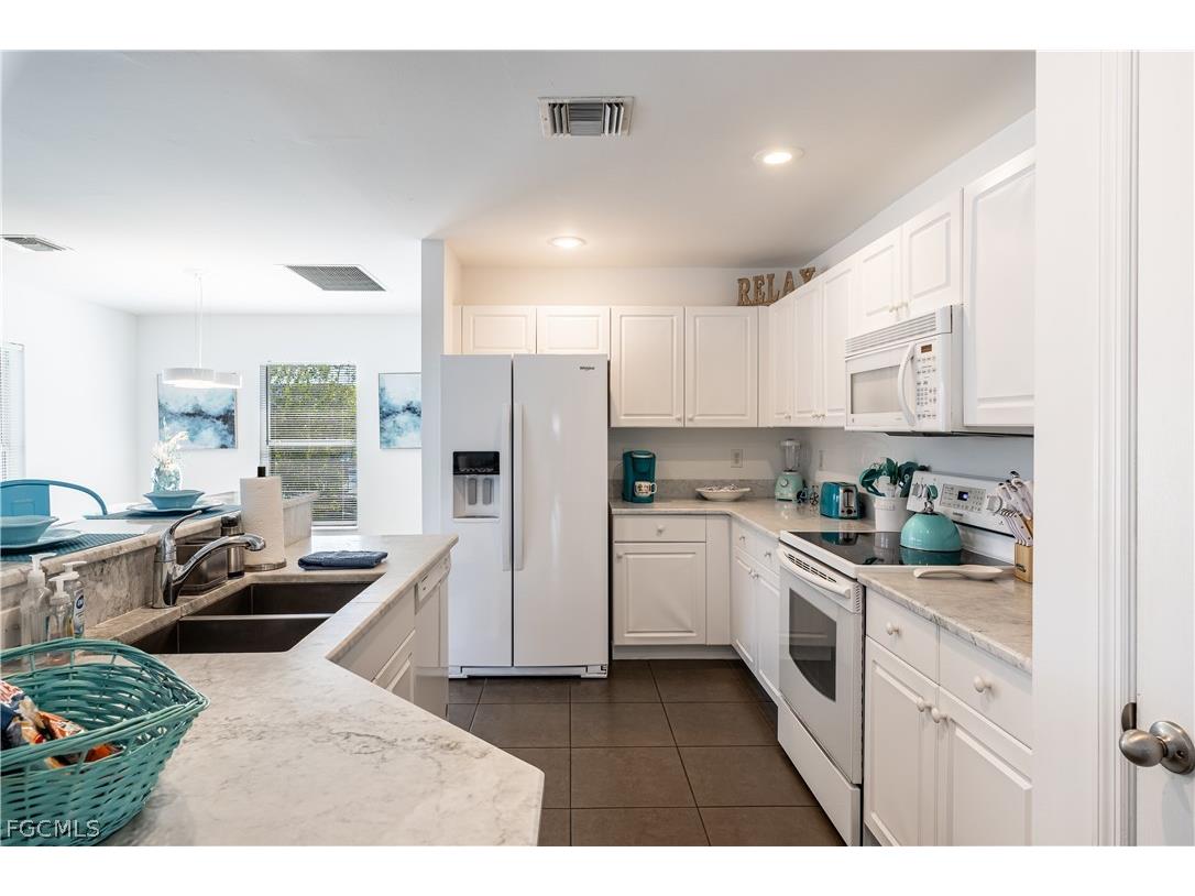 1303 SW 8th Court Cape Coral FL 33991 2026008203 image7