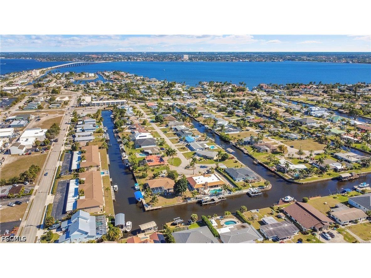 1304 Miramar Street #202 Cape Coral FL 33904 2026019047 image24