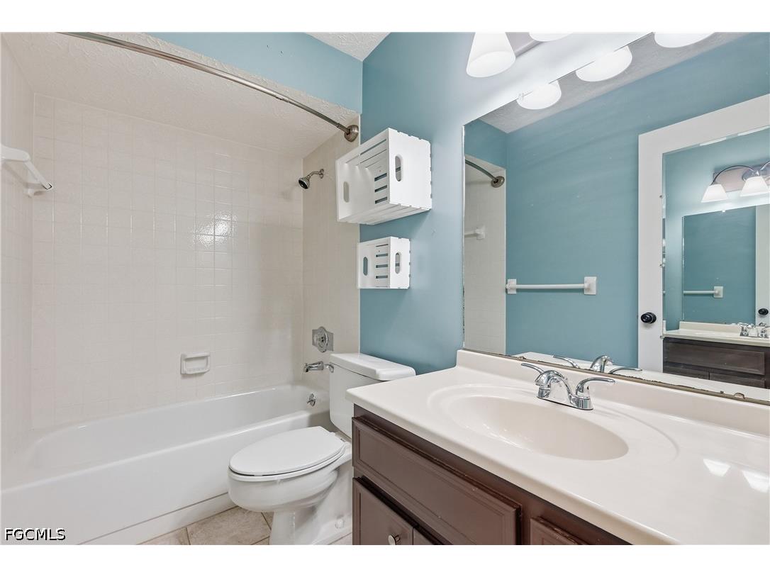 1304 Miramar Street #202 Cape Coral FL 33904 2026019047 image33