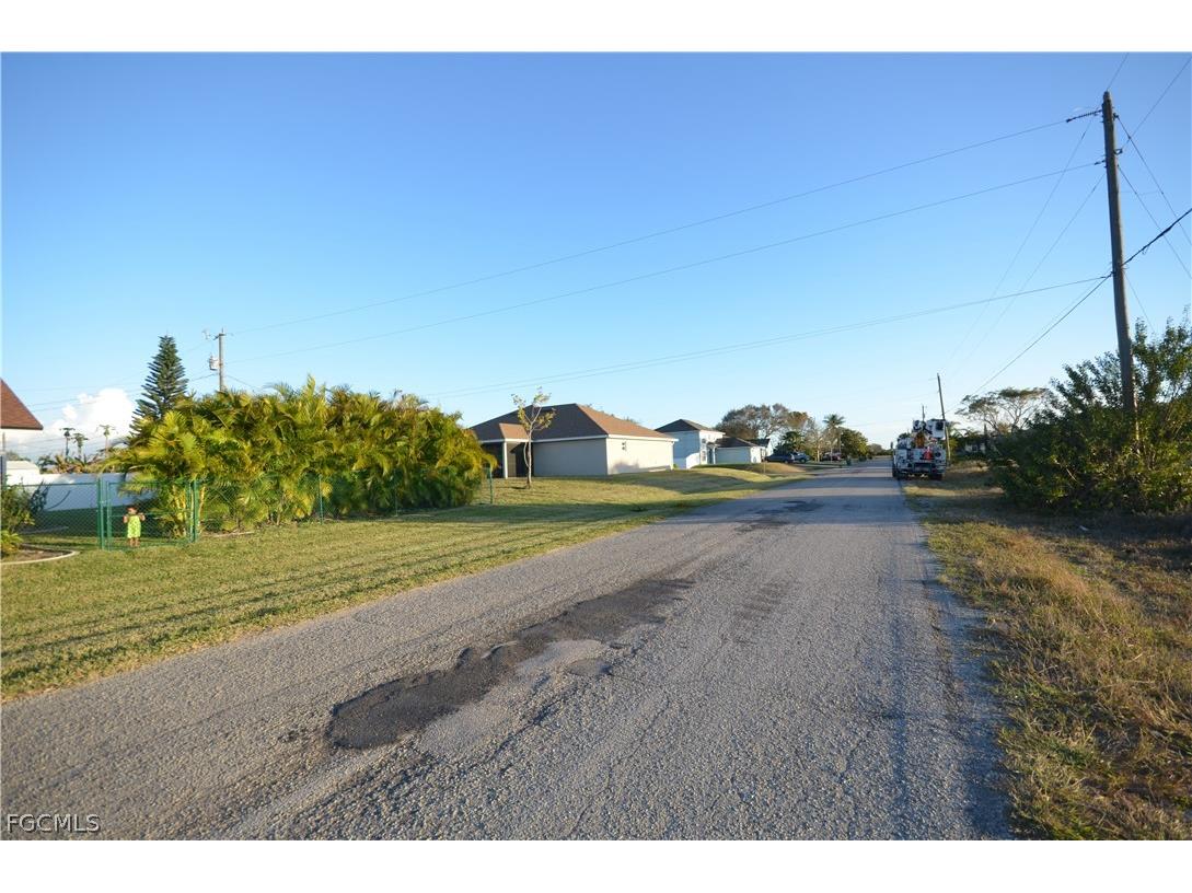 1304 NE 14th Avenue Cape Coral FL 33909 2026012624 image1