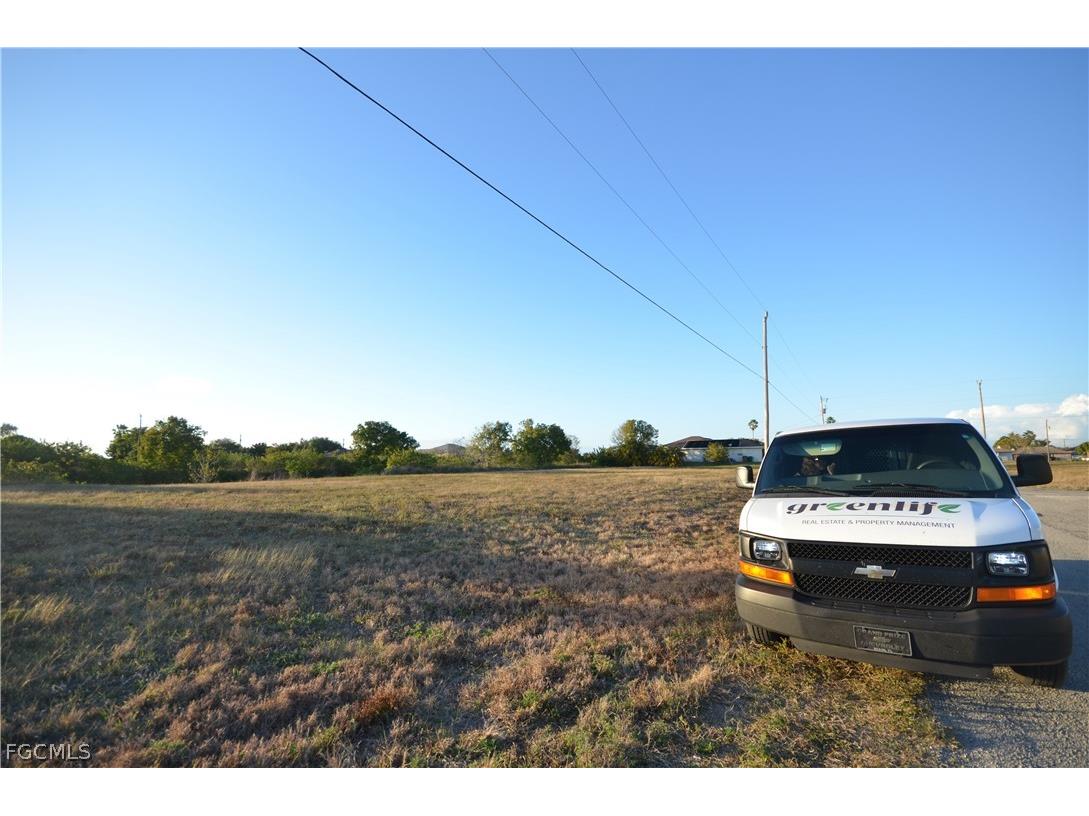 1304 NE 14th Avenue Cape Coral FL 33909 2026012624 image5