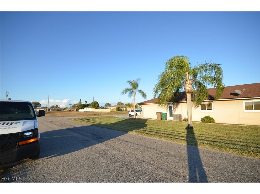 1304 NE 14th Avenue Cape Coral FL 33909 2026012624 image6