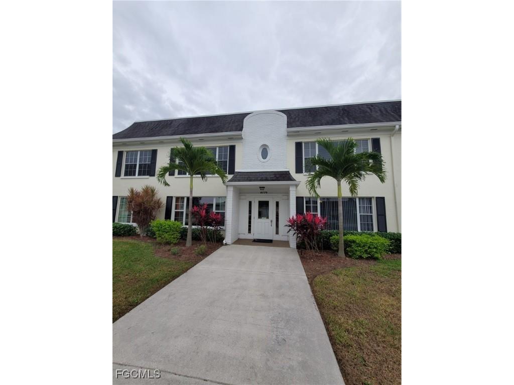 1304 S Brandywine Circle #3 Fort Myers FL 33919 2025012278 image1