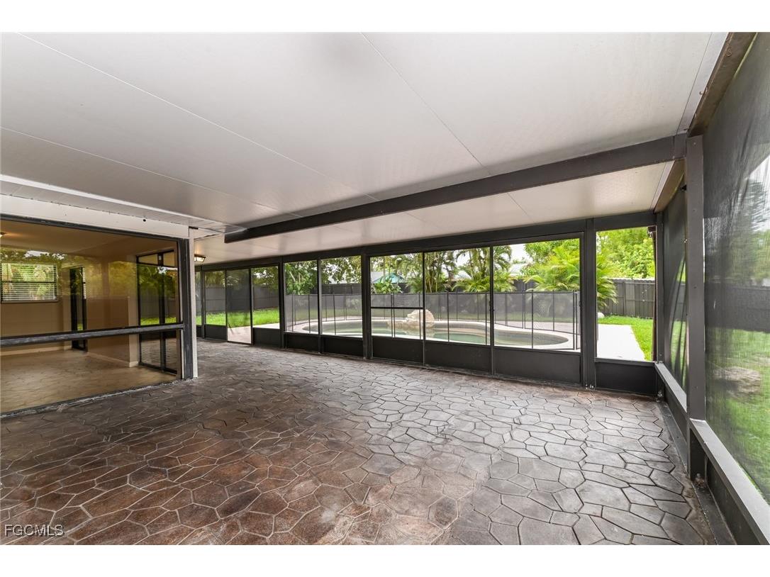 1304 SE 19th Street Cape Coral FL 33990 2025009126 image13
