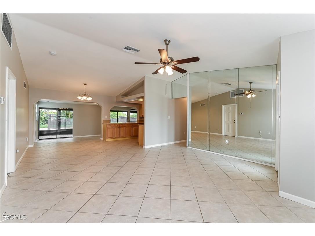 1304 SE 19th Street Cape Coral FL 33990 2025009126 image3