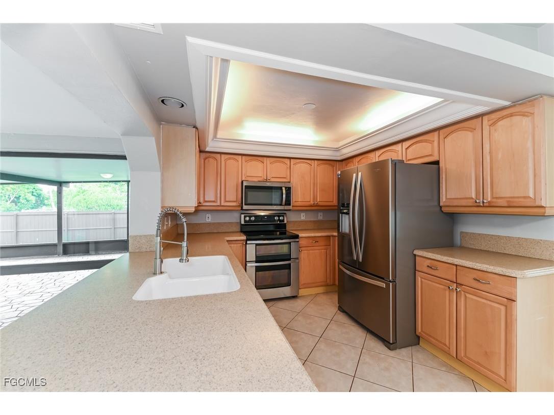 1304 SE 19th Street Cape Coral FL 33990 2025009126 image4