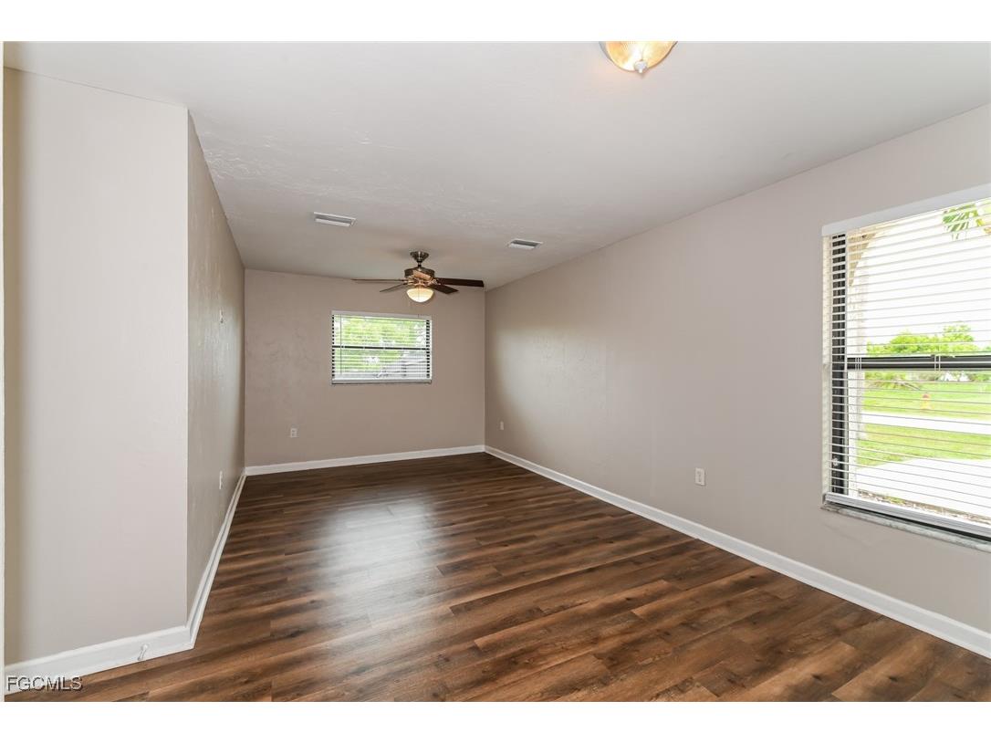 1304 SE 19th Street Cape Coral FL 33990 2025009126 image9