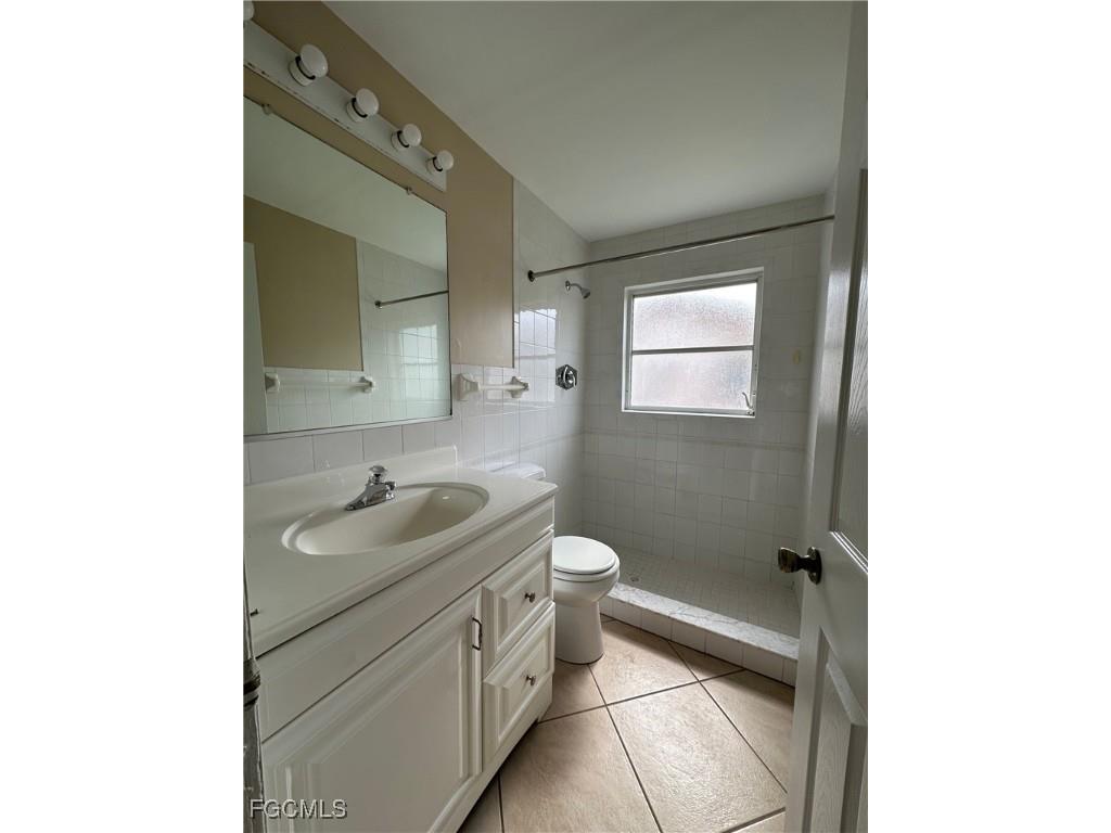 1304 SE 31st Terrace Cape Coral FL 33904 2026005343 image5