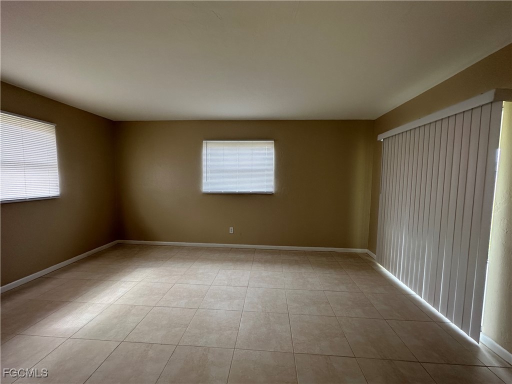 1304 SE 31st Terrace Cape Coral FL 33904 2026005343 image7