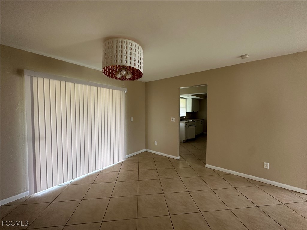 1304 SE 31st Terrace Cape Coral FL 33904 2026005343 image8