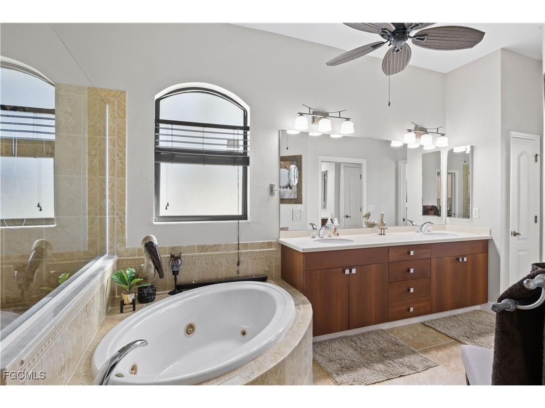 1304 SW 25th Terrace Cape Coral FL 33914 2026001496 image34