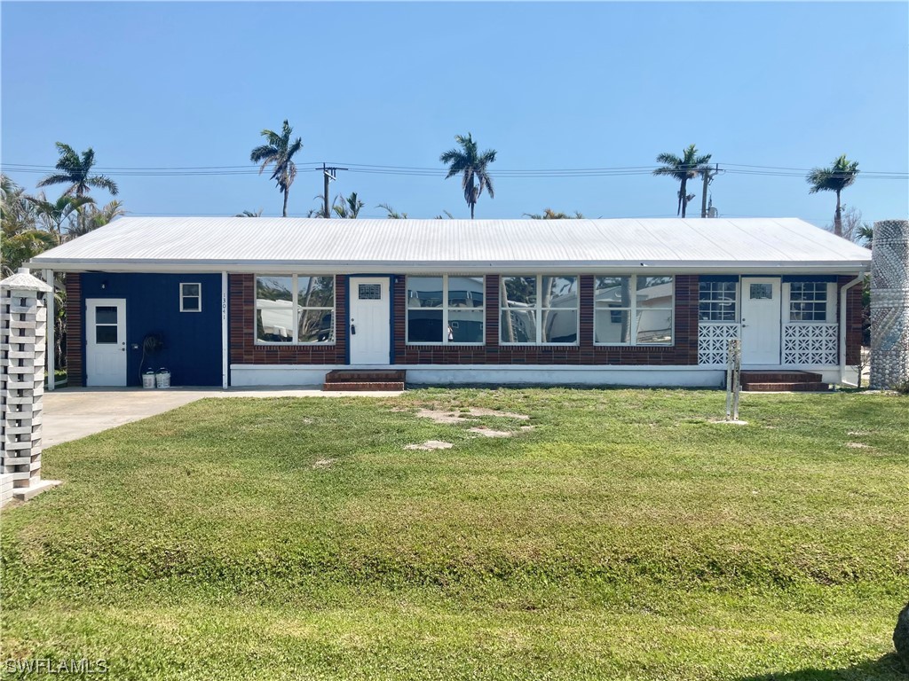 13041 Point Breeze Drive Fort Myers FL 33908 223035817 image1