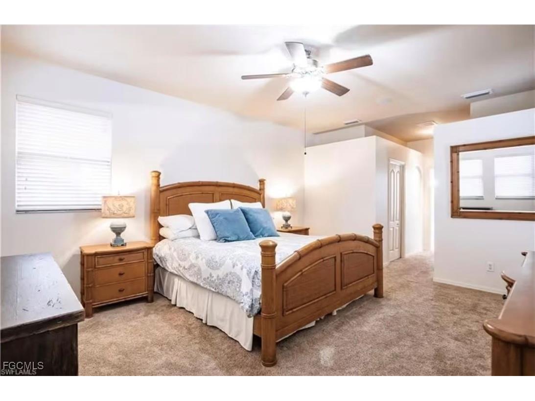 13042 Sail Away Street North Fort Myers FL 33903 2025021091 image29