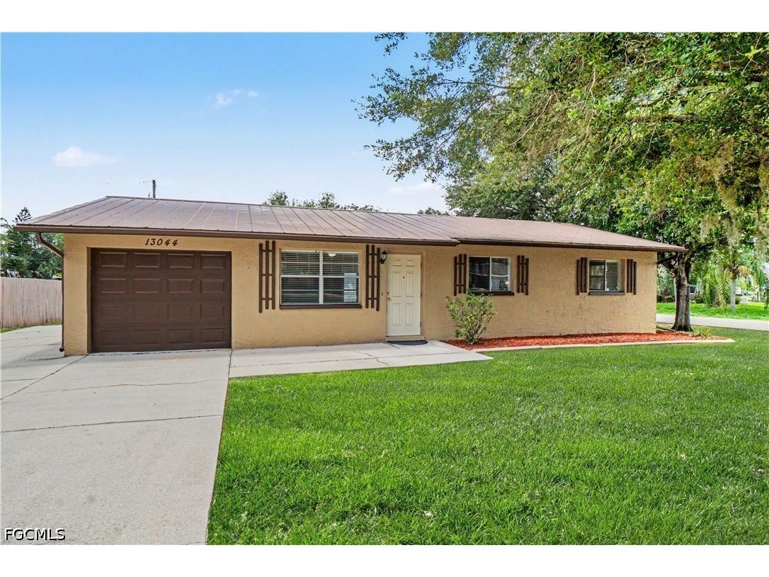 13044 Seventh Street Fort Myers FL 33905 2026026523 image1