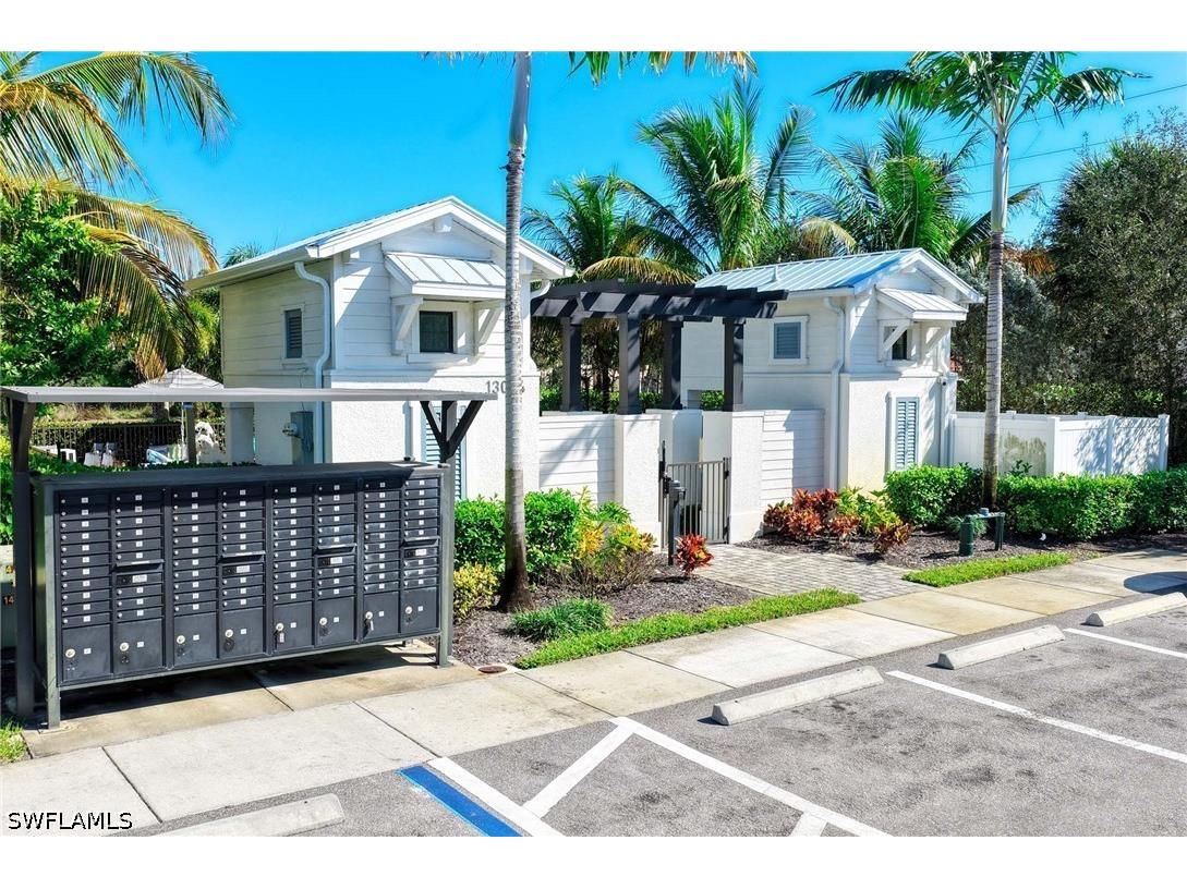 13045 Pembroke Drive Naples FL 34105 226020721 image32