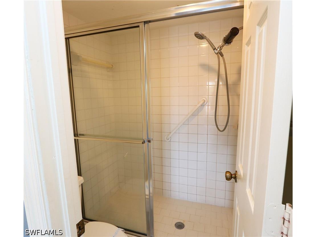 1305 Mainsail Drive #1002 Naples FL 34114 226021163 image21