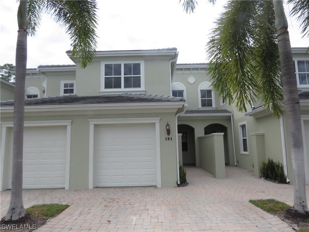 1305 Mariposa Circle #1-202 Naples FL 34105 223089960 image1