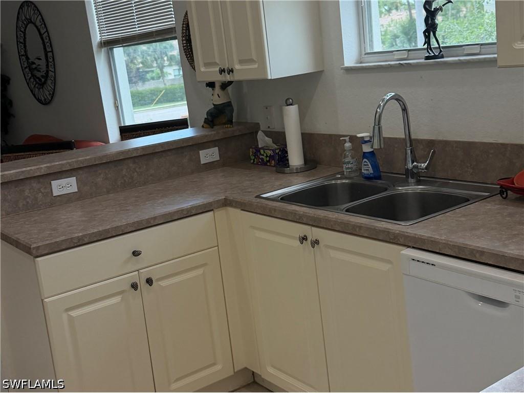 1305 Mariposa Circle #1204 Naples FL 34105 226024557 image6