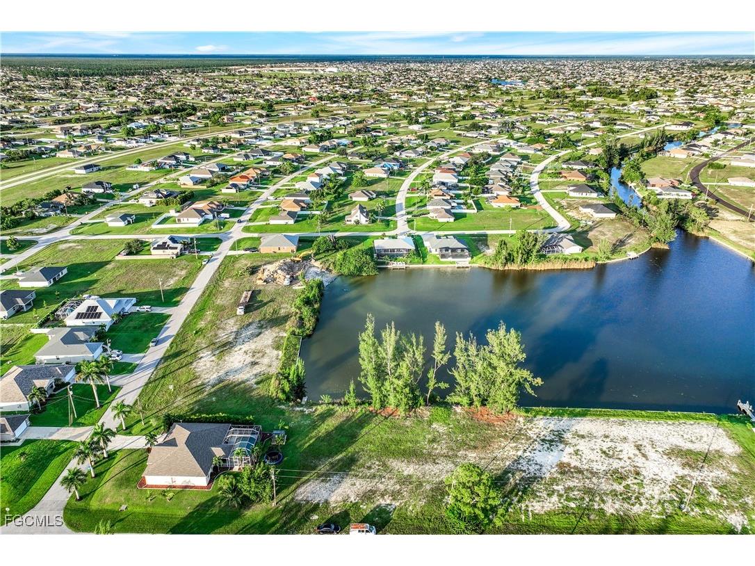 1305 NW 20th Court Cape Coral FL 33993 2025024203 image5