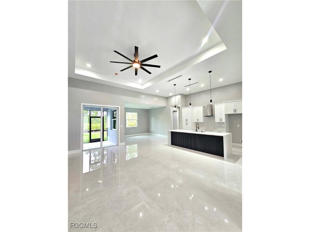 1305 Prospect Avenue Lehigh Acres FL 33972 2025007842 image2