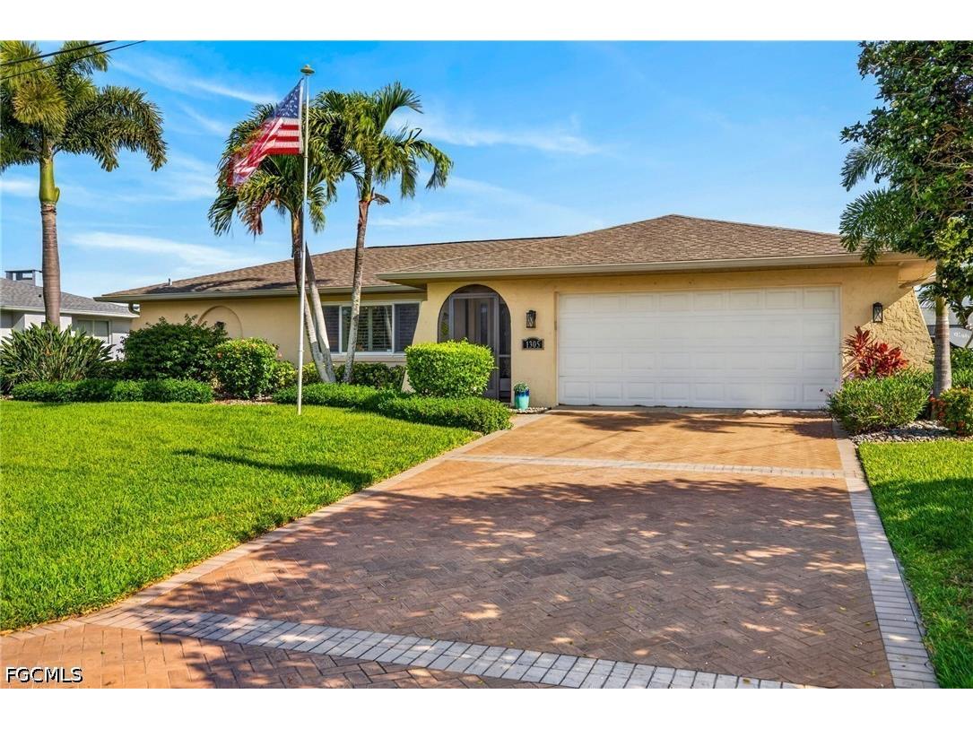 1305 SE 14th Street Cape Coral FL 33990 2026016985 image1