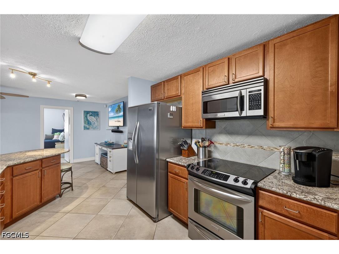 1305 SE 14th Street Cape Coral FL 33990 2026016985 image10