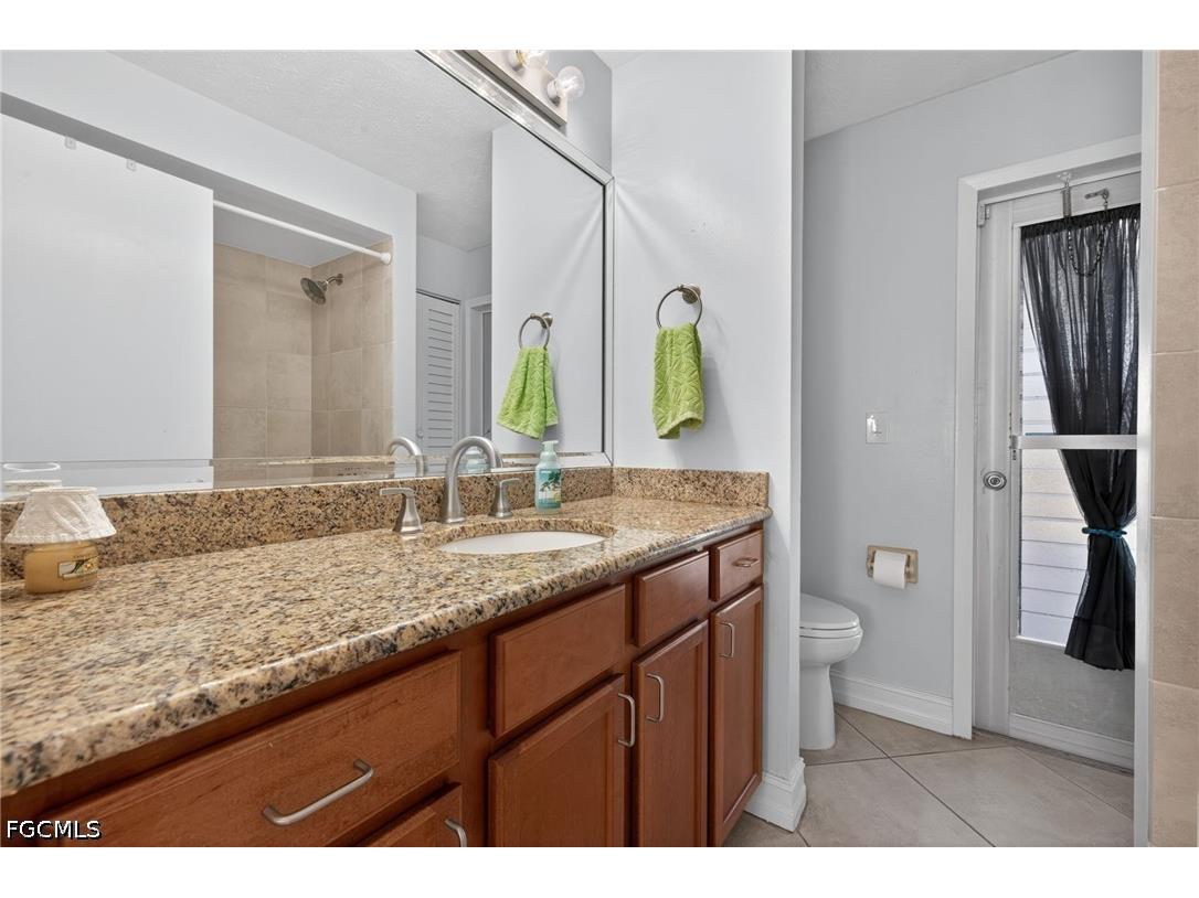 1305 SE 14th Street Cape Coral FL 33990 2026016985 image17
