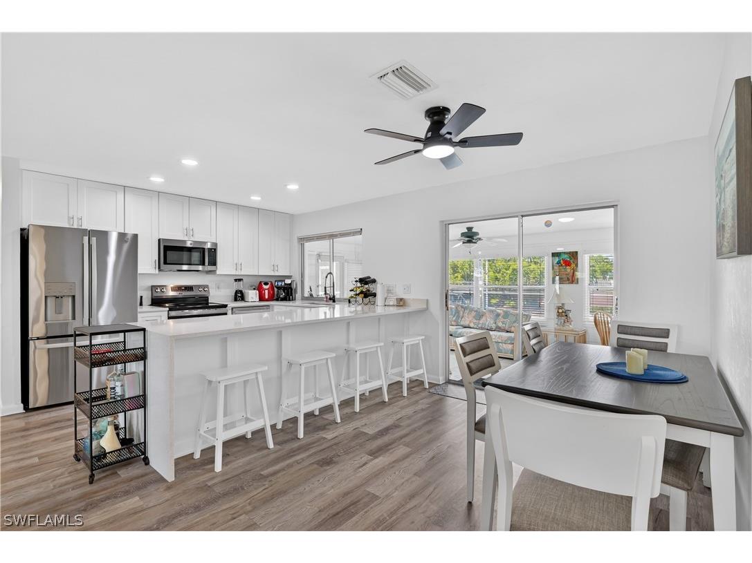 1305 SE 29th Terrace Cape Coral FL 33904 226008500 image10