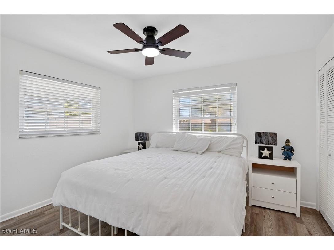 1305 SE 29th Terrace Cape Coral FL 33904 226008500 image22
